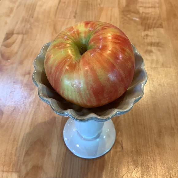 Small Pedestal Bowl - Picture 3 of 7